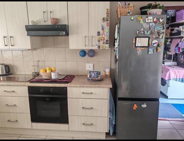 2 BEDROOM HOUSE FOR SALE IN SANDBAAI